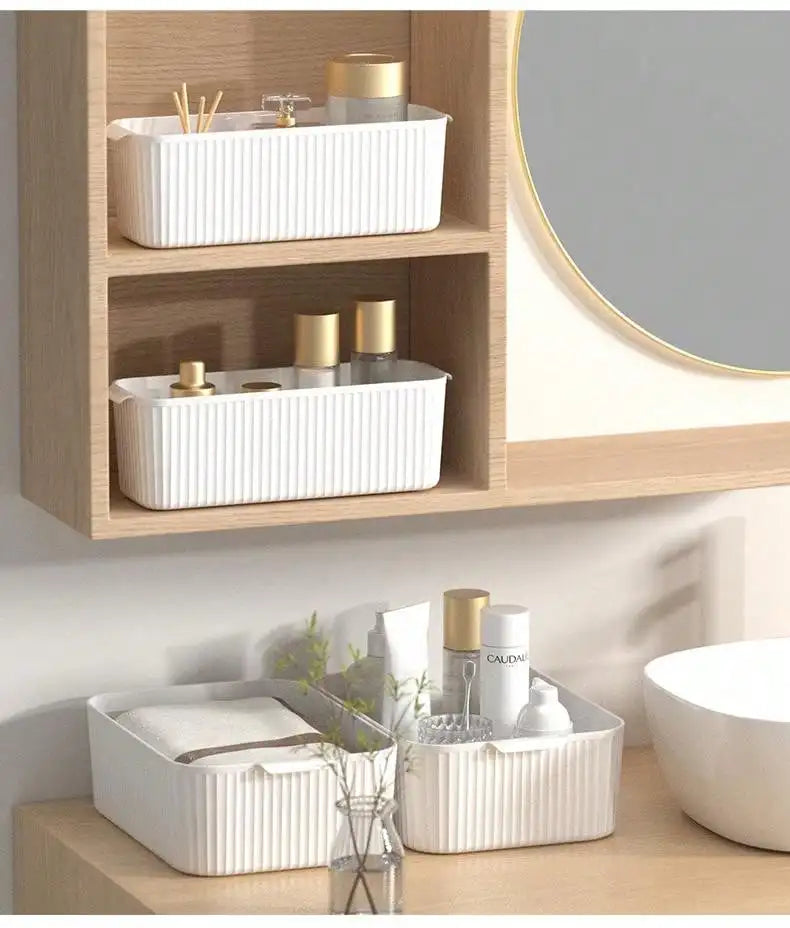 Boites en plastiques rangement